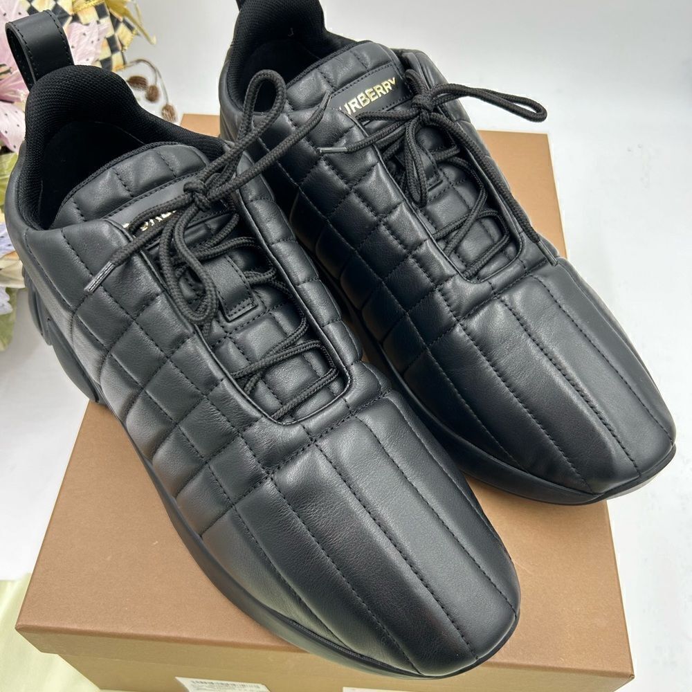 Men’s Burberry quilted trainer sneakers size 46 made in Italy - Picture 2 of 9